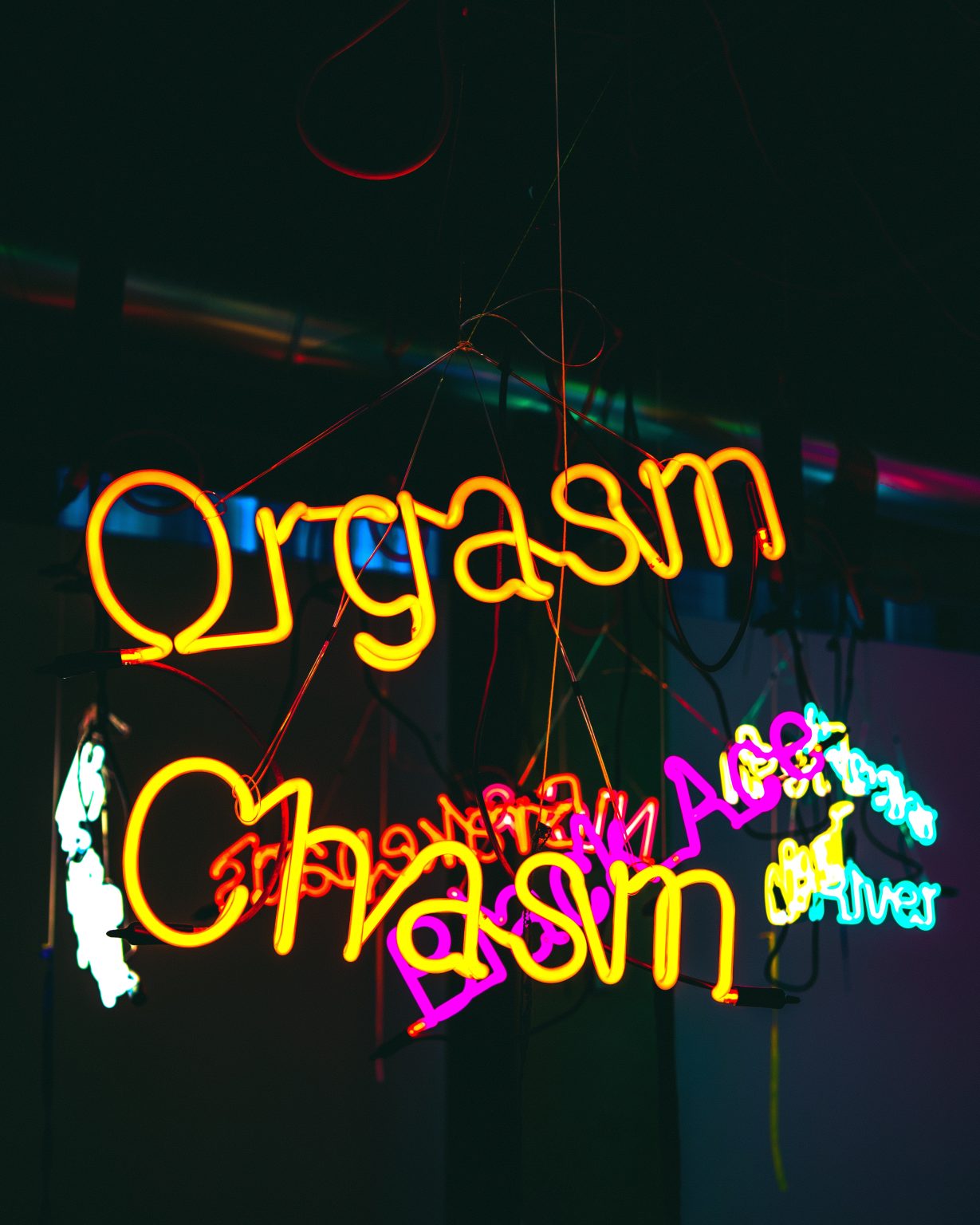 serge-kutuzov-qmXFPeUlV_I-unsplash